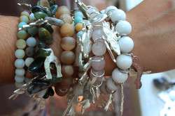 imagen de Pulseras de piedras con milagros_1