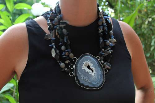 imagen de "El ojo que todo lo ve" - Collar con agata y kyanita_1