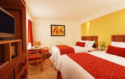 imagen de RESORT ROOM CAMAS DOBLES/ WIFI GRATIS_1