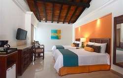 imagen de DELUXE  ROOM VISTA AL OCEANO DOS CAMAS DOBLES_1