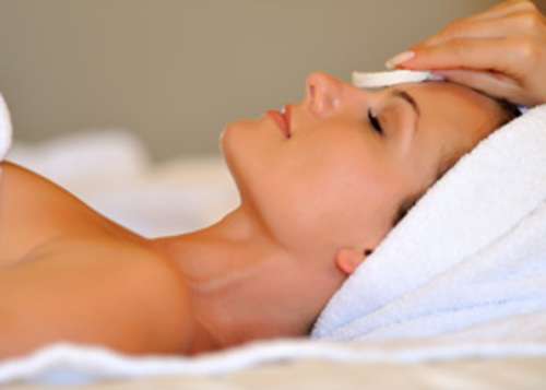 imagen de Faciales- FACIAL DE LIMPIEZA PROFUNDA_1