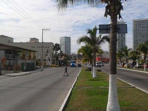 imagen de TERRENO ZONA COMERCIAL_1