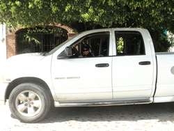 imagen de Camioneta RAM 2500_1