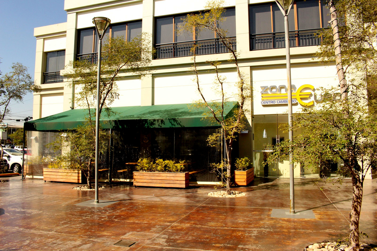 imagen de  PLAZA PICACHO RENTA DE LOCALES _1