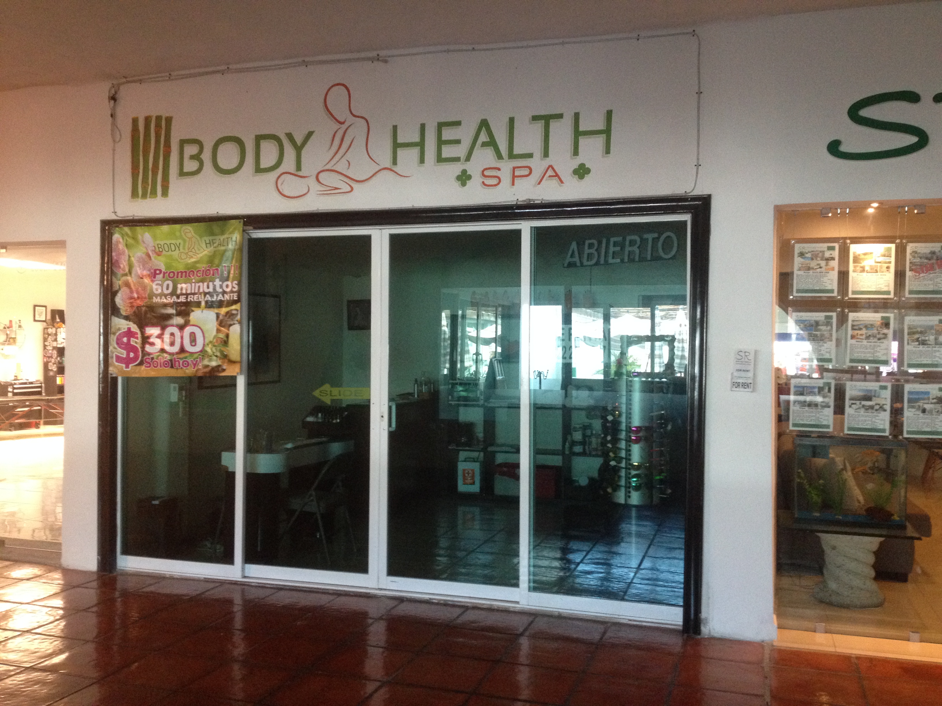 imagen de Local en renta en Marina Vallarta_1