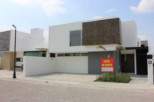 imagen de Casa En Exclusivo fraccionamiento_1