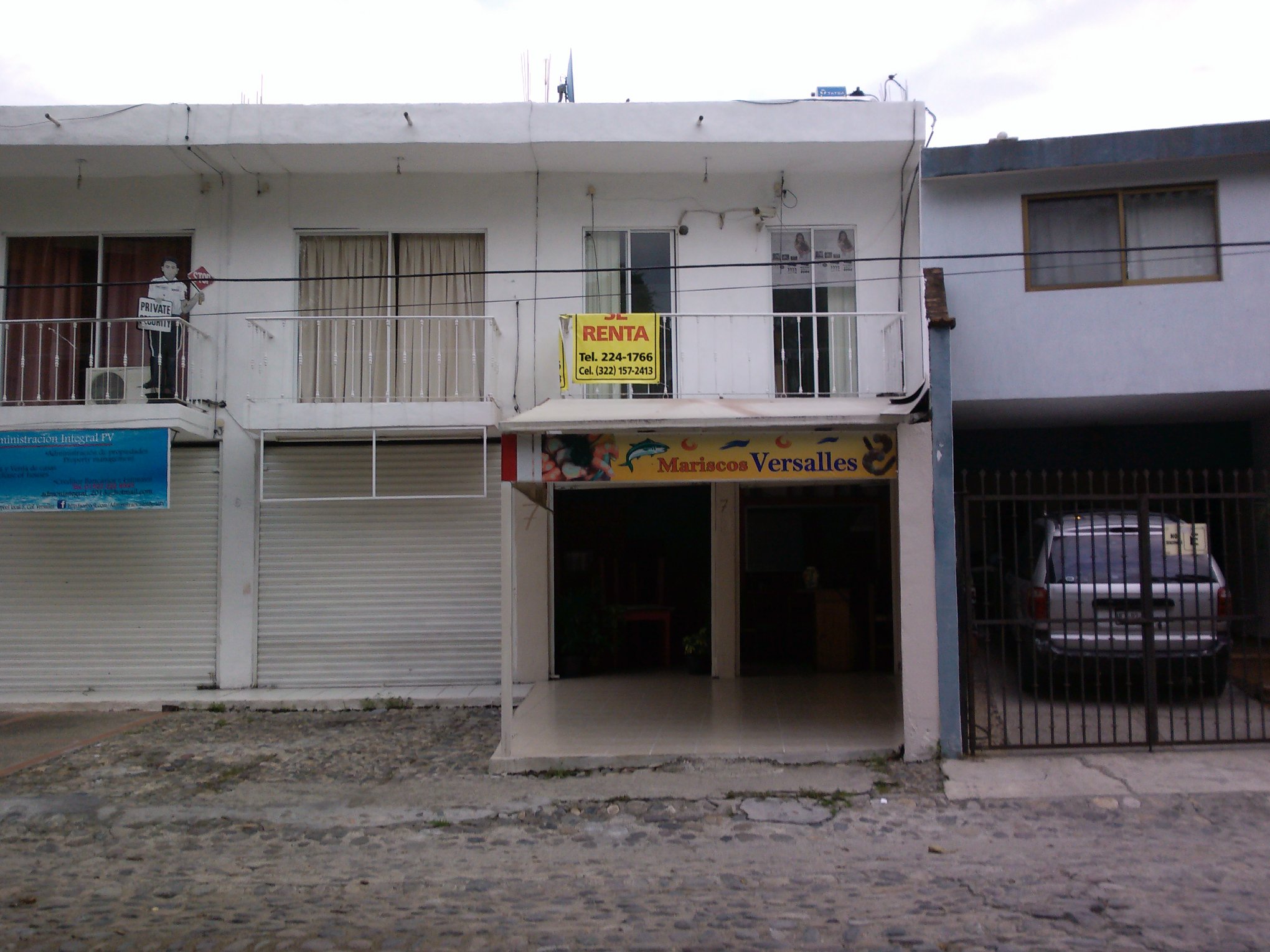 imagen de RENTA  DE OFICINA $3913 PESOS EN VERSALLES _1