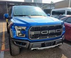 imagen de FORD LOBO RAPTOR 2018 4X4 CREW CAB NUEVA_1