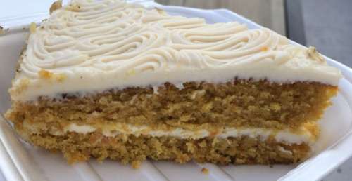 imagen de Todo es mejor con una rebanada de pastel. _1