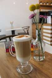 imagen de Un capuchino para acompanar tu postre._1