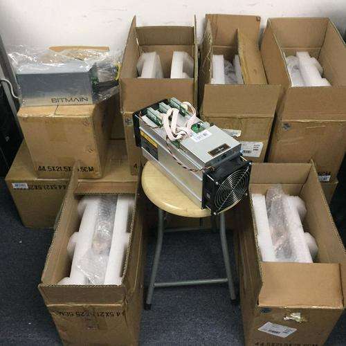 imagen de Antminer S9 14TH / s Bitcoin Miner For Sale_1