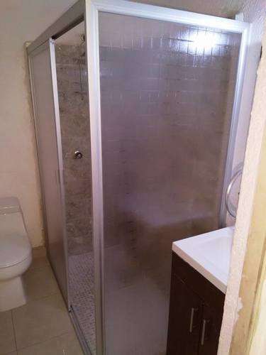 imagen de canceles de bano o mamparas_1