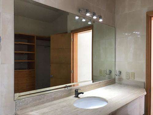 imagen de Venta Casa en Fluvial _1