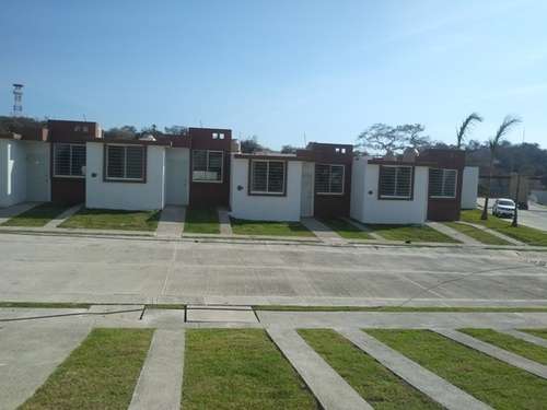 imagen de Casas Unifamiliares  en Vallarta todo Credito_1