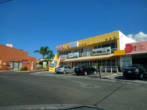 imagen de RENTA LOCAL COMERCIAL EN CORREGIDORA, QUERETARO._1