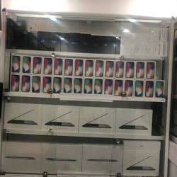 imagen de Apple iPhone X 256GB .64GB - Unlocked New_1