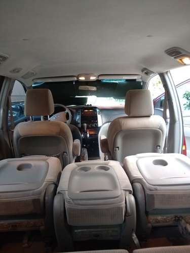 imagen de toyota sienna Le 2009 color tinta _1