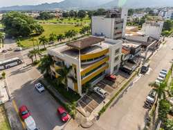 imagen de venta   Edificio comercial de 3 pisos _1