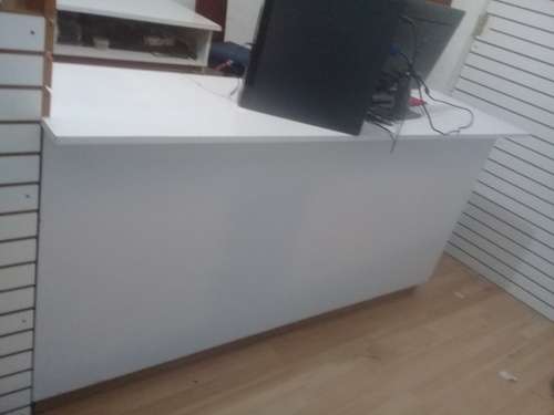 imagen de Mueble tipo barra_1