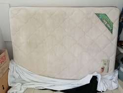 imagen de COLCHON WENDY ALOE VERA USADO_1