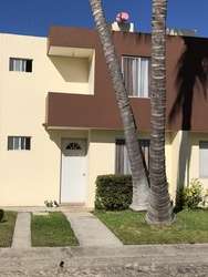 imagen de Casa de Renta en Valle Dorado_1