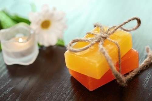 imagen de  jabon casero de jengibre y curcuma_1