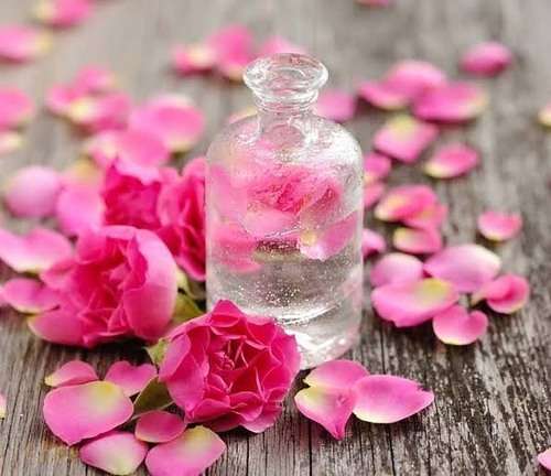 imagen de Agua de rosas_1