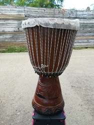 imagen de ambores, panderos, maracas de madera hermosos_1