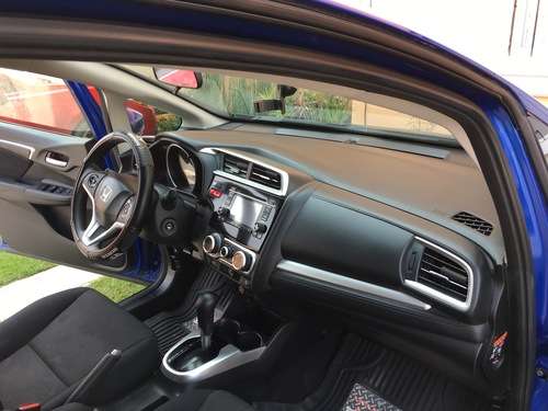 imagen de Vendo Honda Fit Hit Full 2015 35000KM_1