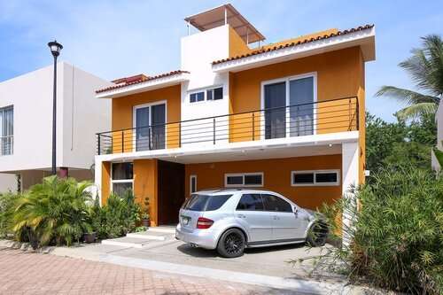 imagen de al otro lado de la calle de la playa_1