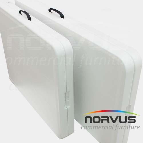 imagen de Mesas tipo portafolio de plastico resistentes_1