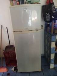 imagen de Refrigerador MABE "Twist Air" 9 pies_1