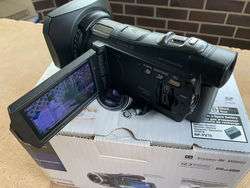 imagen de Sony CX700 High Definition Hard Drive &amp; SD Card _1