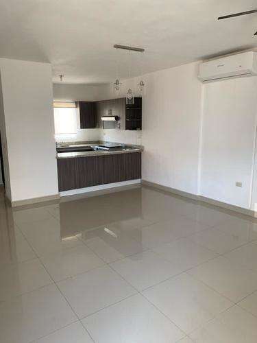 imagen de Preciosa casa en renta en fracc. privado, El Roble_1