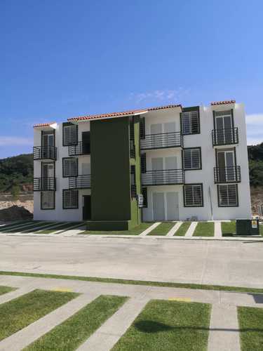 imagen de La calma, Alberca, Seguridad 24 hrs._1