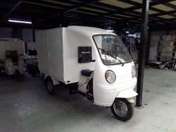 imagen de MOTOCARROS CON CAJA CERRADA_1