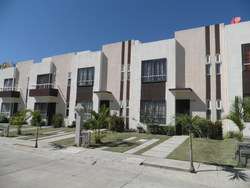 imagen de Altavela, 3 recamaras, A/C, semi AMUEBLADA_1