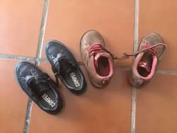 imagen de Zapatos de nino talla US 9 / EU 26 / 15CM_1