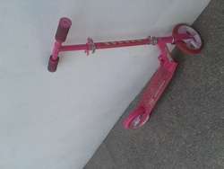 imagen de Girl's Scooter_1