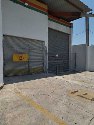 imagen de Bodega en Renta Comercial/Industrial 2,800m2_1