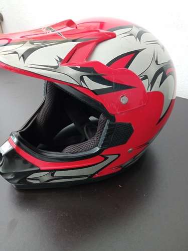 imagen de CASCO MARCA CAN_1
