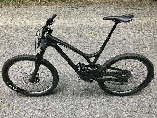 imagen de Evil Insurgent- Large- Like New- Full XT Build!_1