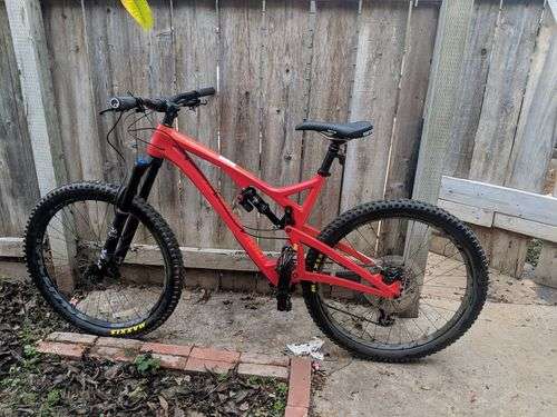 imagen de 2018 Diamondback Release 5C Carbon, Size L,_1