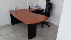 imagen de VENDO ESCRITORIO PROFESIONAL _1
