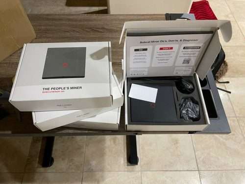 imagen de Bobcat 300 Hotspot Miner HNT Helium US915 UK/EU868_1