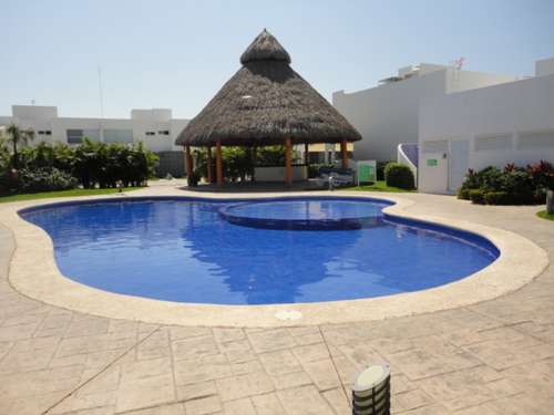imagen de CEIBAS COTO CON ALBERCA SIN MUEBLES  _1