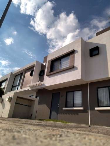 imagen de Casa en Venta El Marqués-Querétaro_1