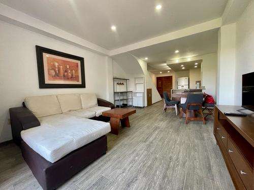 imagen de DEPARTAMENTO EN VENTA MARINA VALLARTA_1