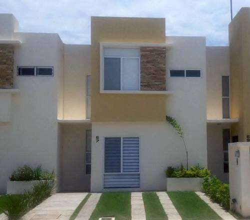 imagen de CASA SIN MUEBLES FRACC. EL ROBLE _1