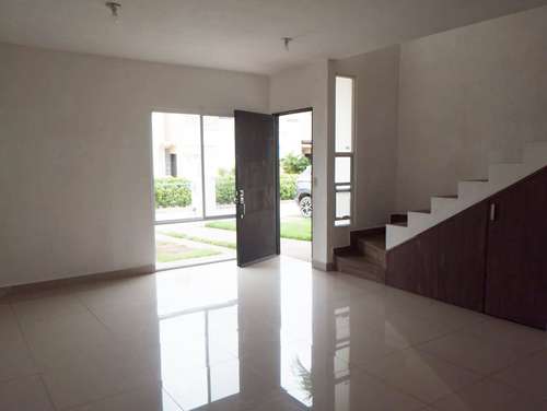 imagen de Renta de casa en El Roble. Frente a Nuevo Nayarit_1